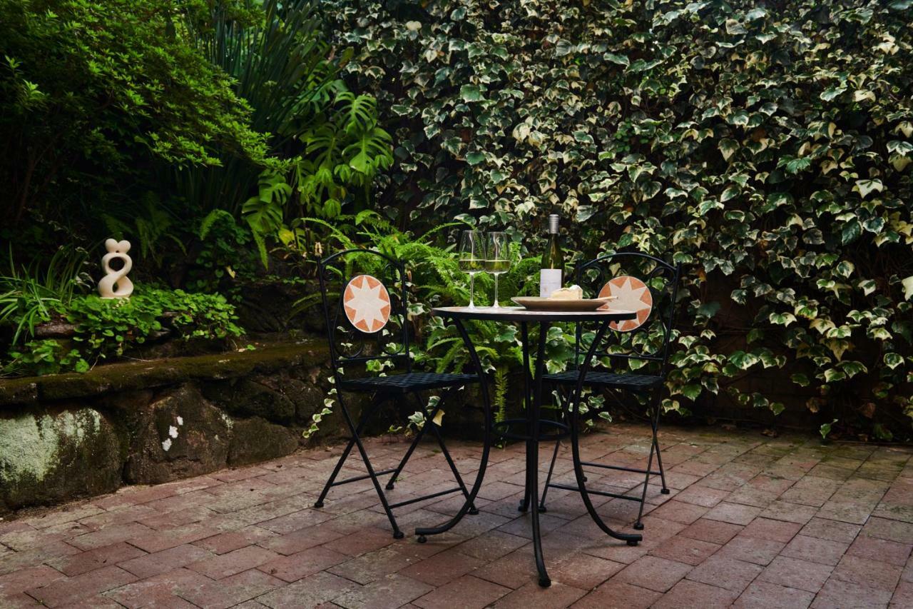 Mountain Sojourn - Tranquil Kurrajong Getaway Apartment ภายนอก รูปภาพ